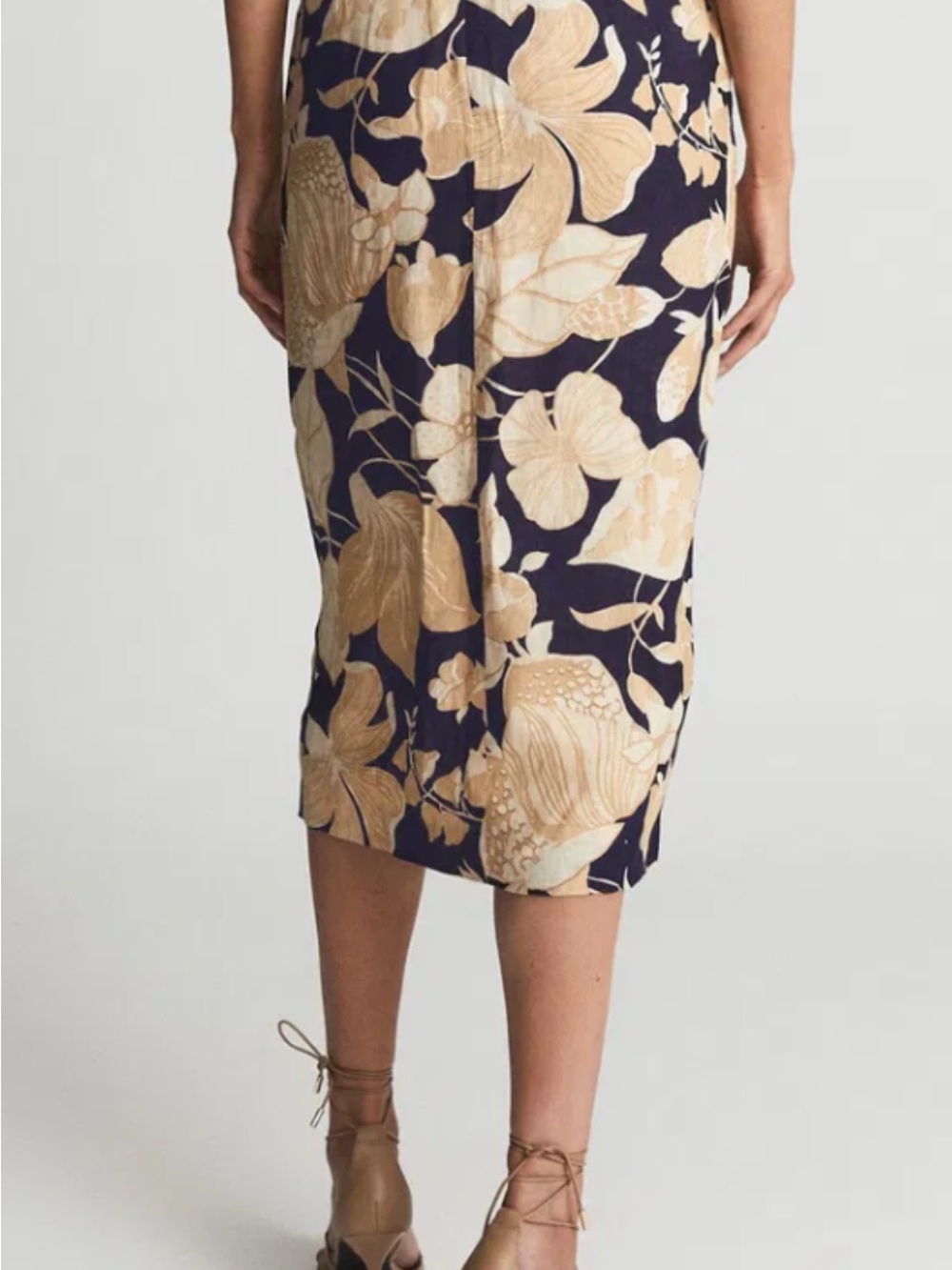 Reiss Jackson Floral Print Midi Pencil Skirt in Navy and Tan - Picture 2 of 14